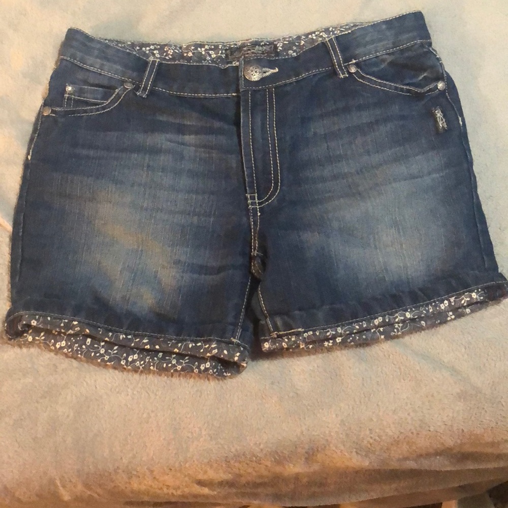 Silver girl shorts